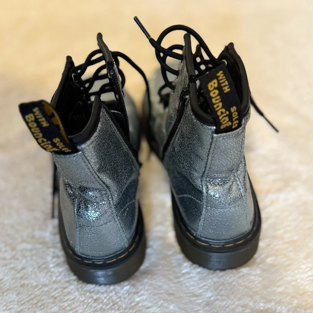 Dr. Martens 1460 J Silver Crackle Leather Combat Boots Youth 4
